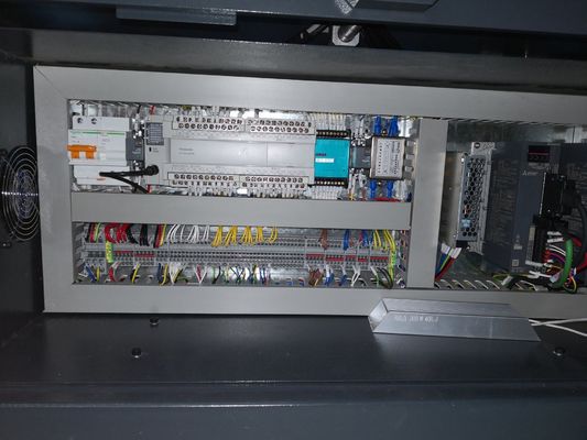 Macchina rigida 27pcs/Min 890kg H2100mm di fabbricazione della scatola di carta