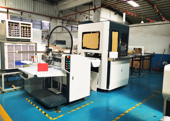Separi i coperchi che imballano la macchina dell'incartonamento con velocità 15-35pcs al minuto e per l'incartonamento rigido
