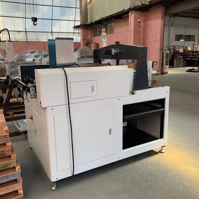Colla d'angolo del nastro che incolla la macchina rigida dell'incartonamento della macchina 920kg