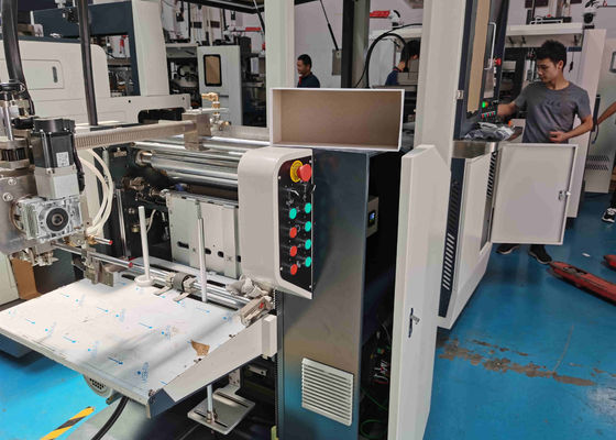 macchina Max Cardboard L550XW400mm di 40pcs/Min Rigid Packaging Box Making