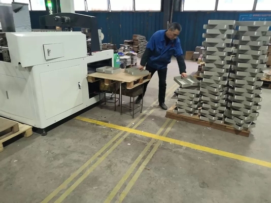 Angolo automatico della scatola di carta LS-T430 che incolla macchina per l'incartonamento del tè e del regalo