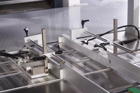 Lunghezze macchina d'imballaggio dell'incartonamento di 600mm - di 100 con controllo dello SpA di Panasonic