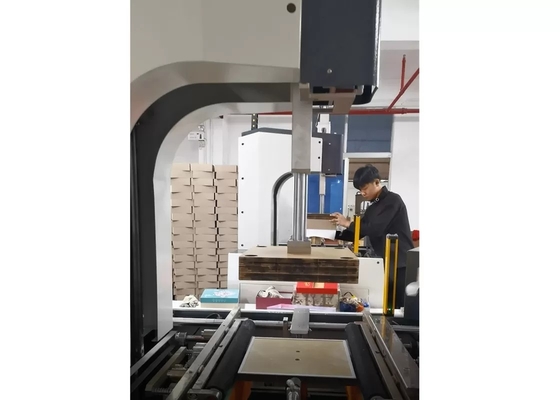 Regolazione intelligente intelligente automatica di varie macchine rigide per la formazione di scatole